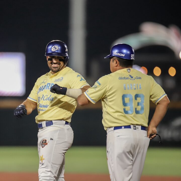 Charros derrota a Toros en extra innings