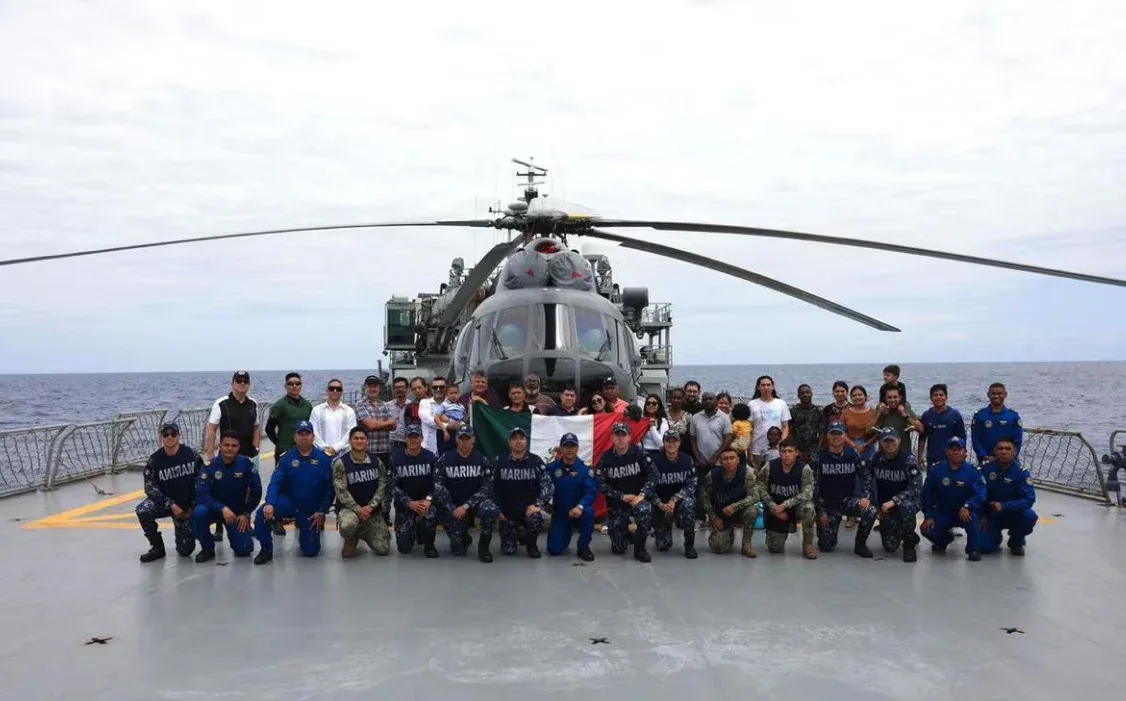 Rescatan a 34 mexicanos que estaban atrapados en Haití