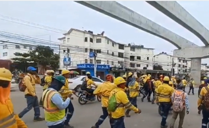 Trabajadores Monoriel de Santiago protestas por falta de pago