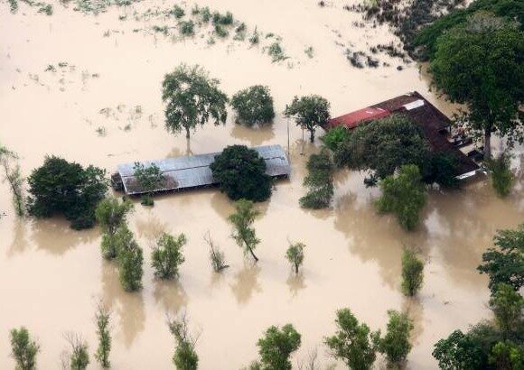 LLuvia arrasa con varios municipios en Colombia