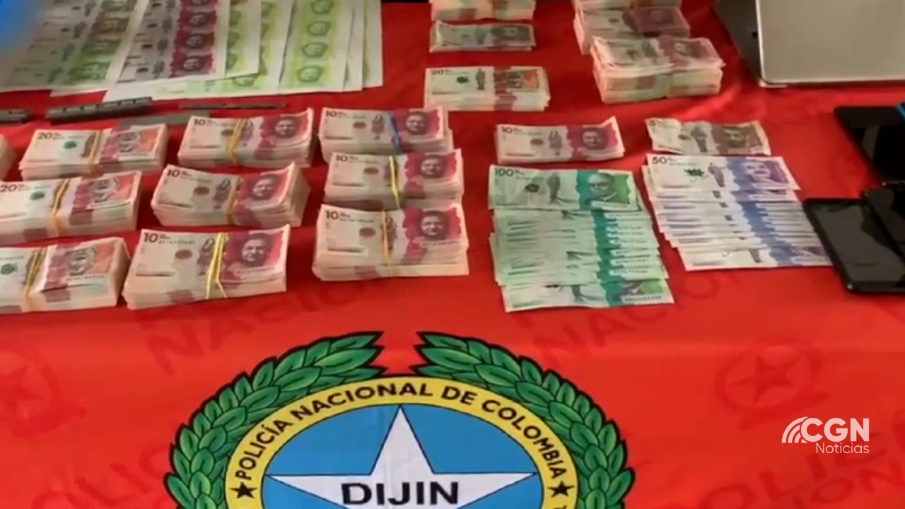 Cae banda de Falsificadores de dólares en Colombia