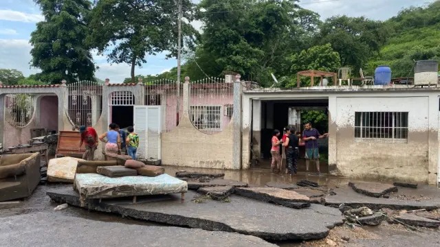 Asciende a seis las víctimas de huracán Beryl en Venezuela