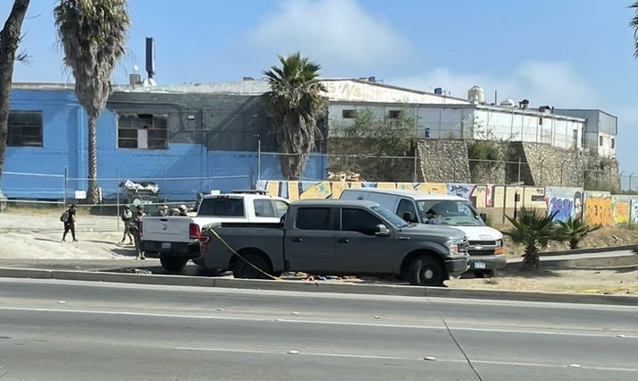 Localiza el cuerpo de una mujer en la calle segunda de la zona centro 