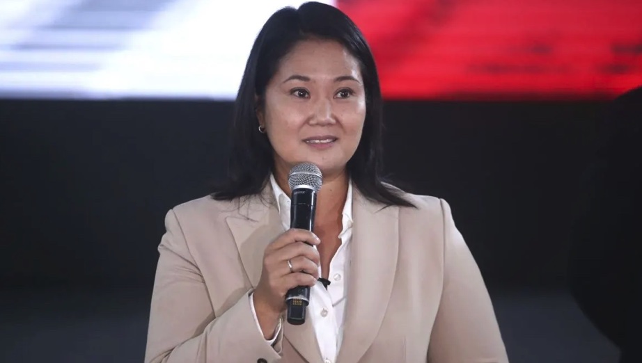 Abogado admite entregas de dinero en efectivo para Keiko Fujimori