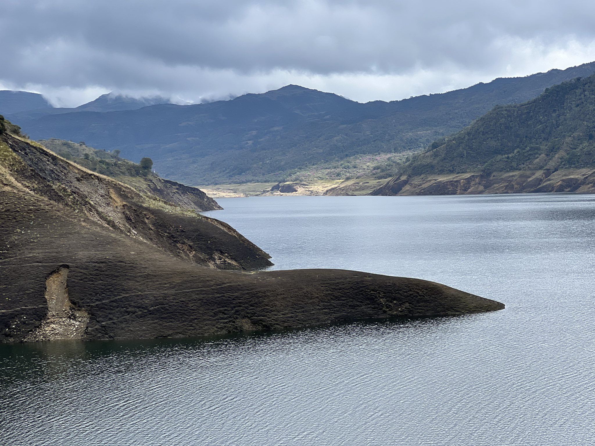 Alerta por escasez de agua en Bogotá: alcaldía evalúa endurecimiento de restricciones 