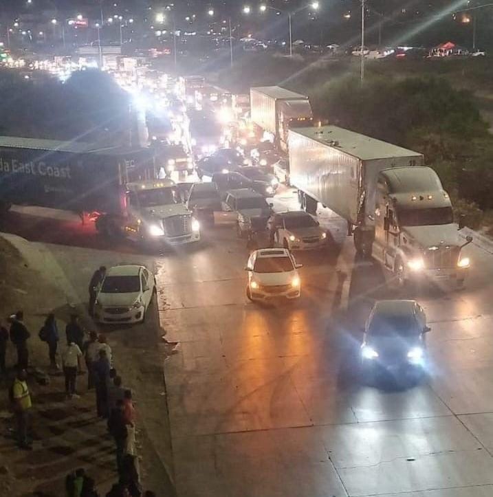 💥 Carambola de Tres Vehículos en el Bulevar 2000 deja a varias personas lesionadas