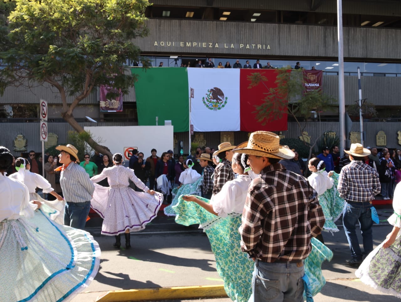🇲🇽 Realizan desfile del “20 de Noviembre” conmemorando la Revolución Mexicana