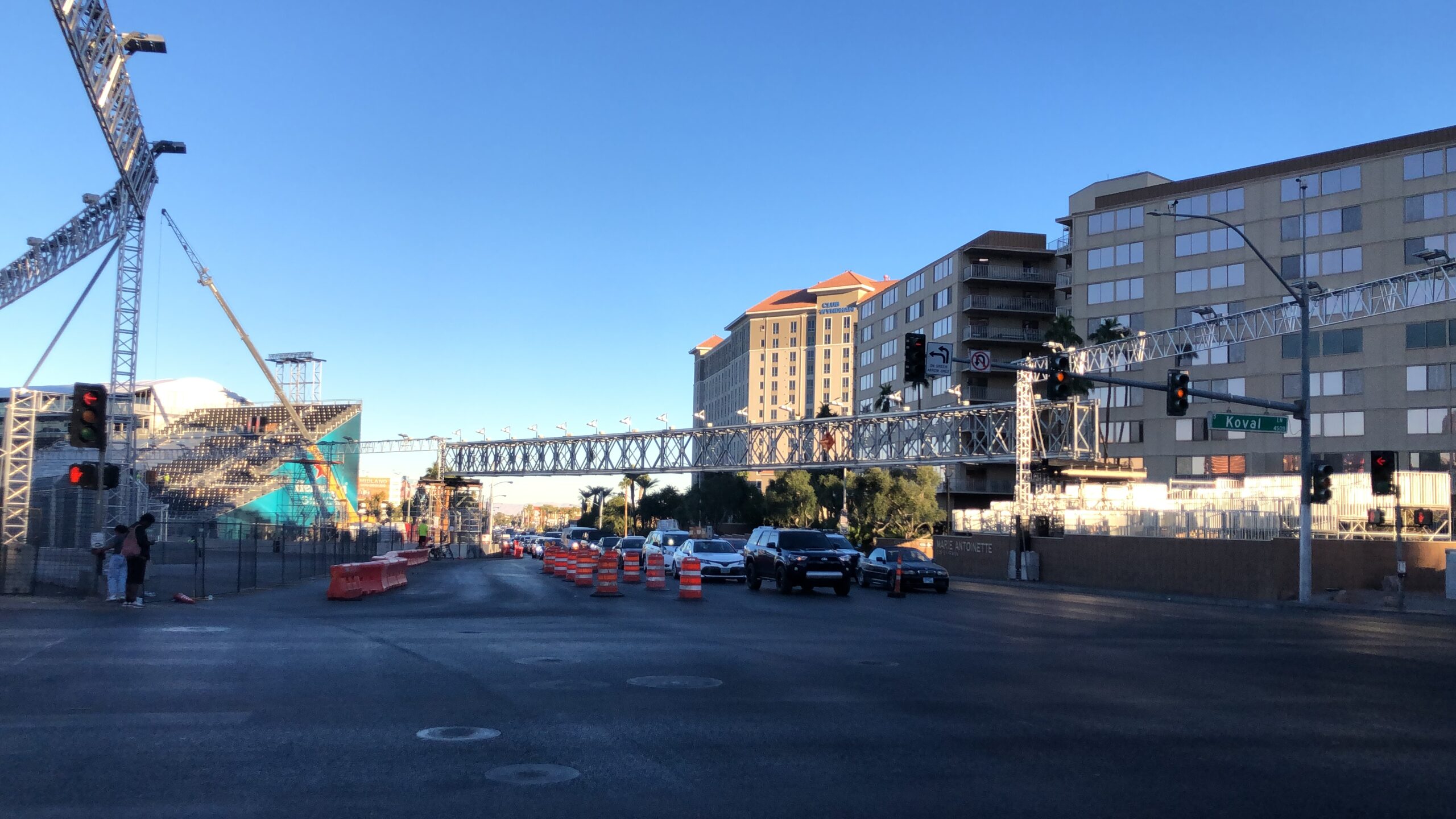Las Vegas ya huele a Fórmula 1: Arrancó la Fiesta en Nevada con la Week Load In