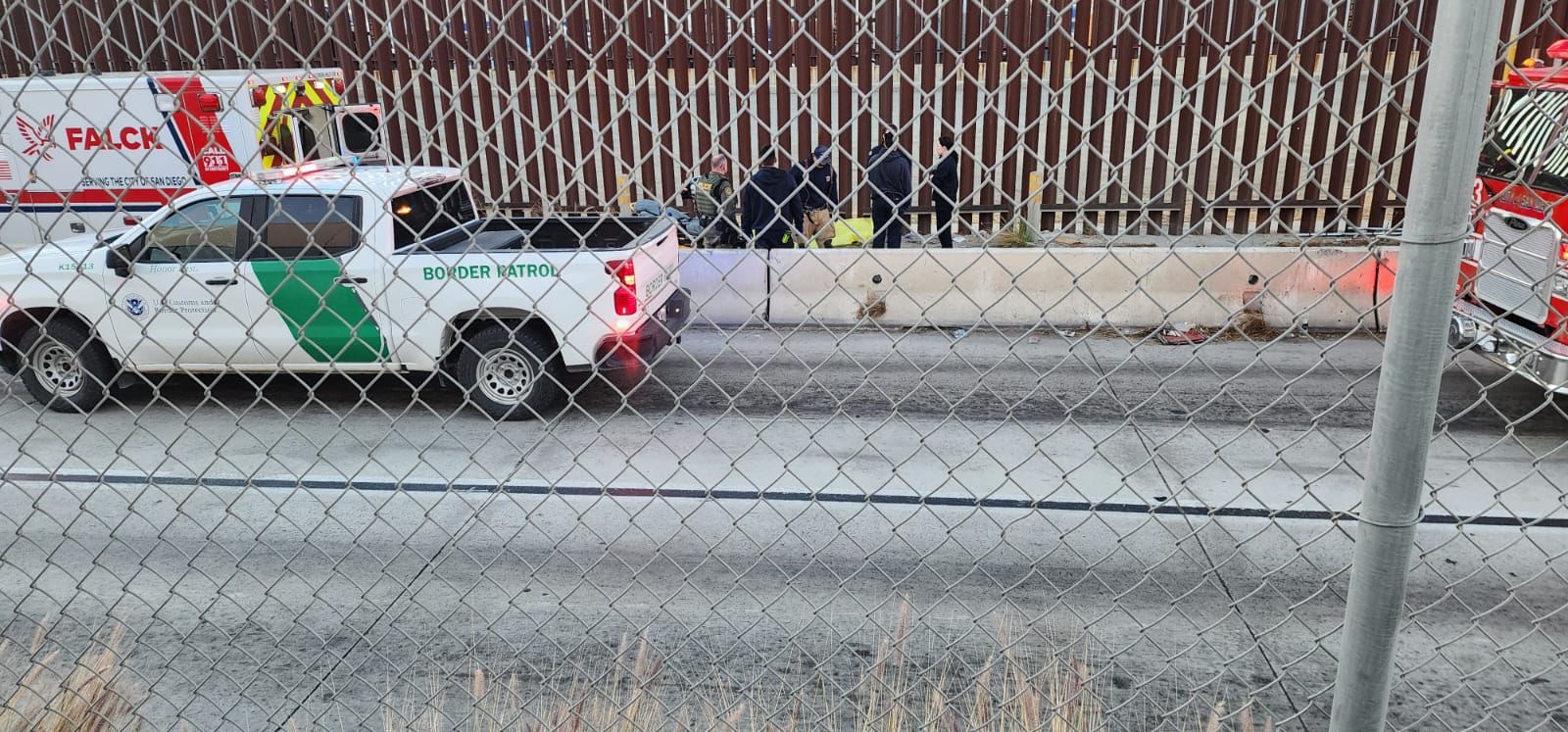 🔴 Migrante pierde la vida al caer del muro fronterizo en Otay Mesa