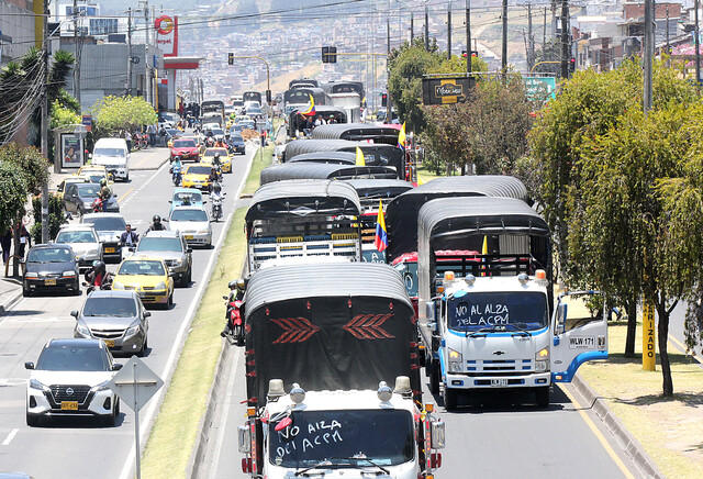 Gremio camionero amenaza con paro nacional si el Gobierno no cumple con los acuerdos del 6 de septiembre