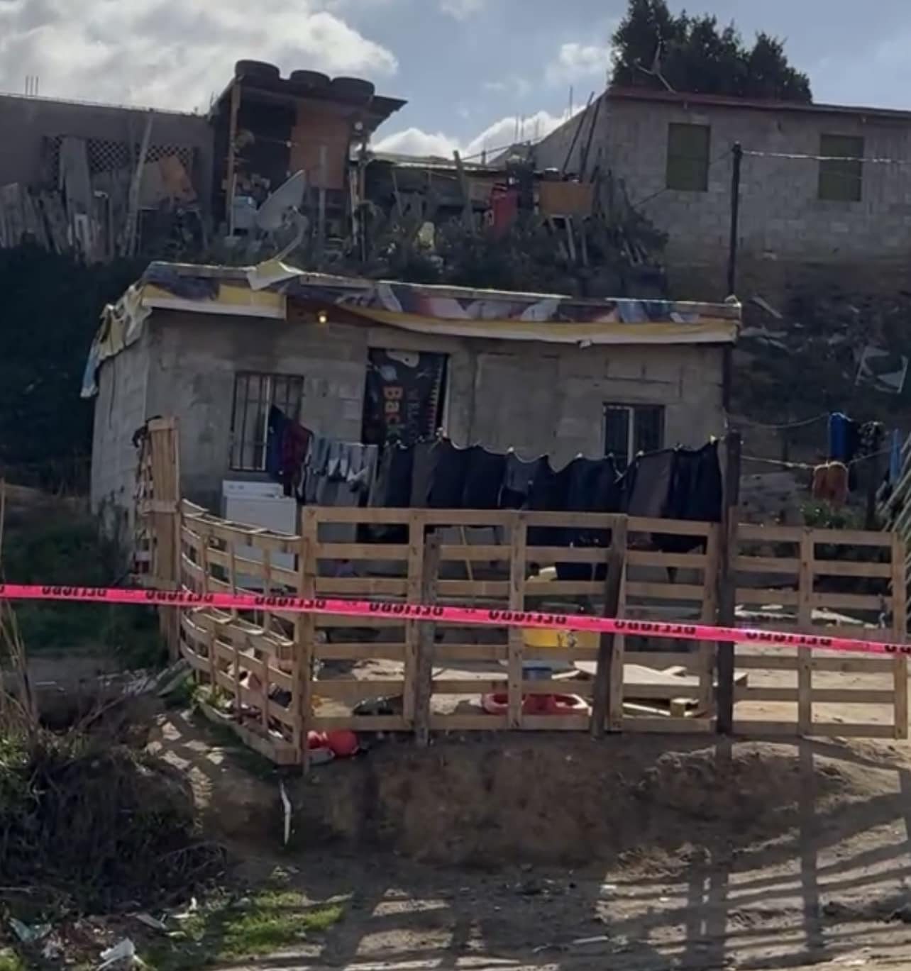 🚨Raptan a un menor en la colonia Santa Cruz y le quitan la vida a su papá