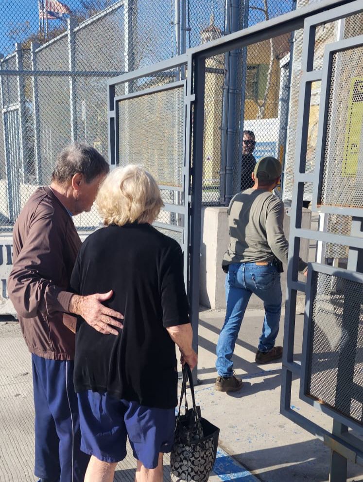 🛑 Localizan a dos estadounidenses perdidos en México; estaban en Ensenada