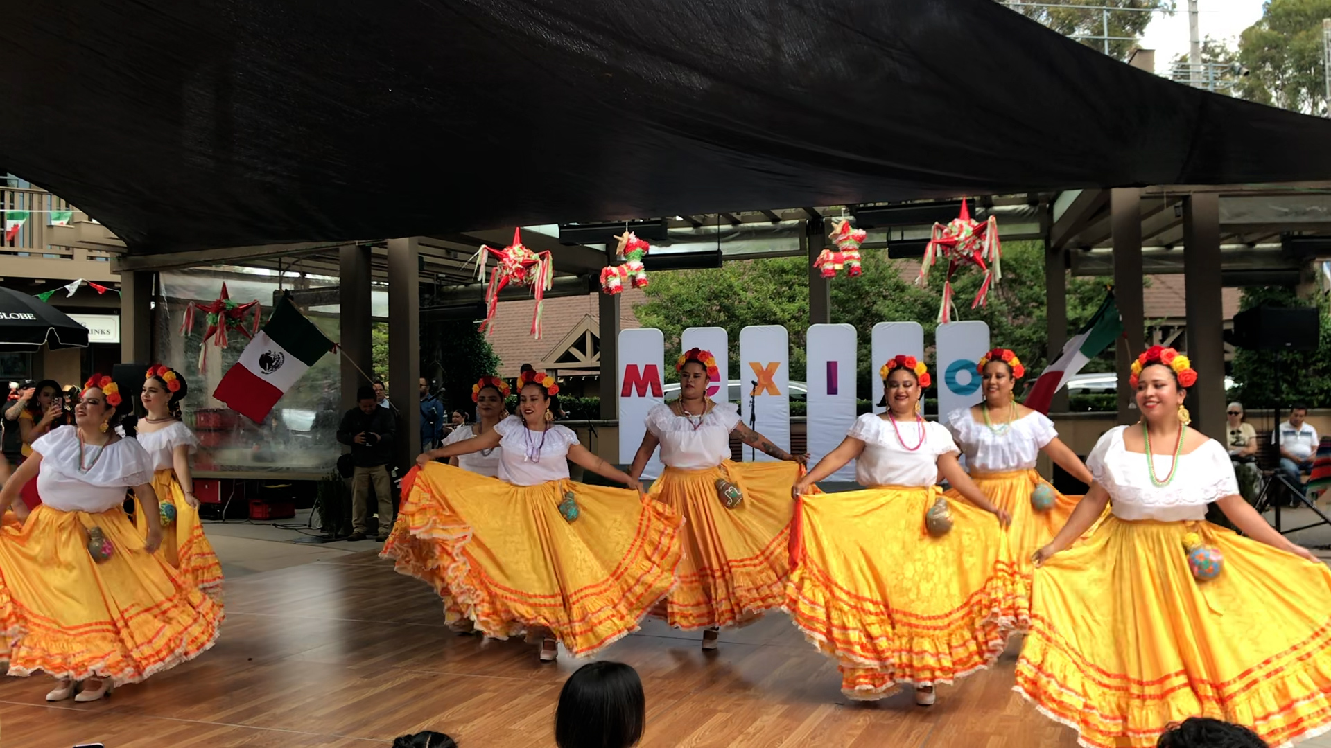Celebración de el grito en el parque Balboa - Consulado de México en San Diego