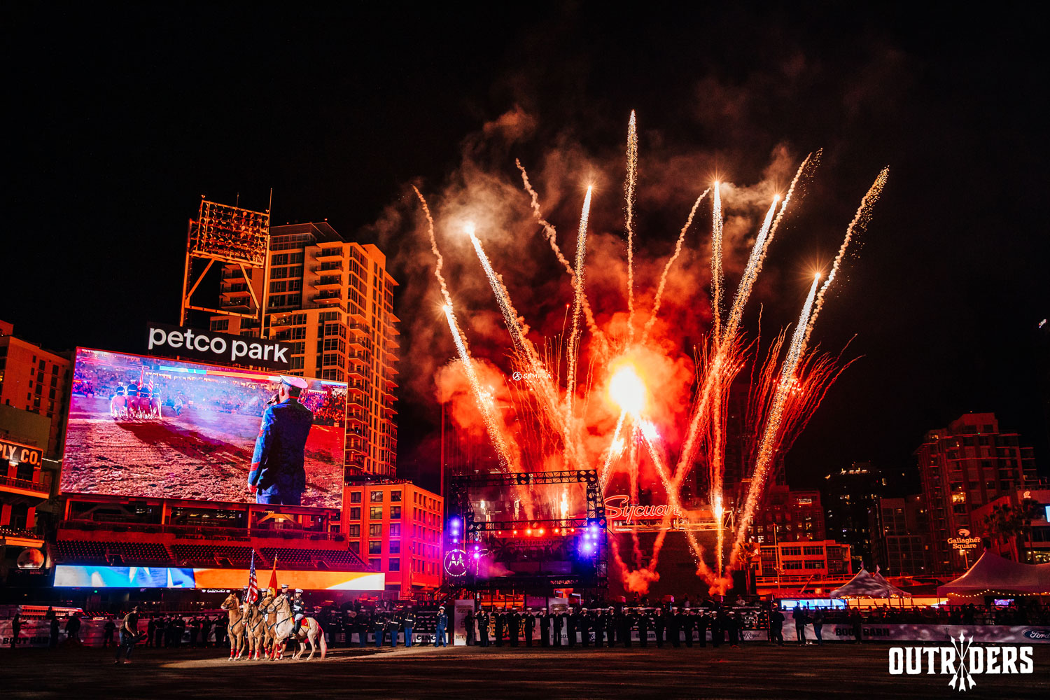 San Diego Rodeo 2026 regresa al Petco Park con tres días de rodeo y música