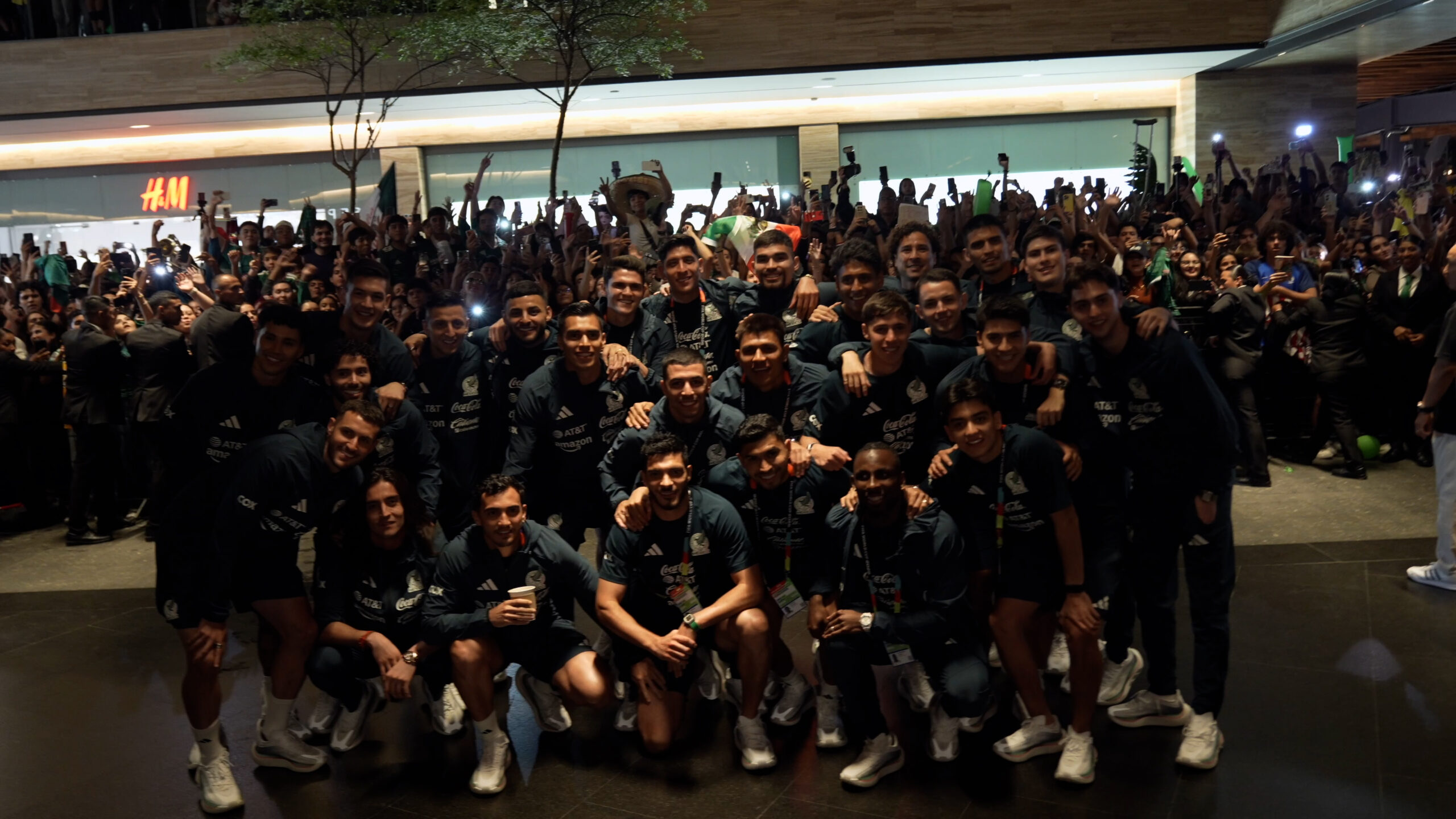 ¡A ritmo de mariachi! Guadalajara se rinde ante el Tri con una bienvenida espectacular.